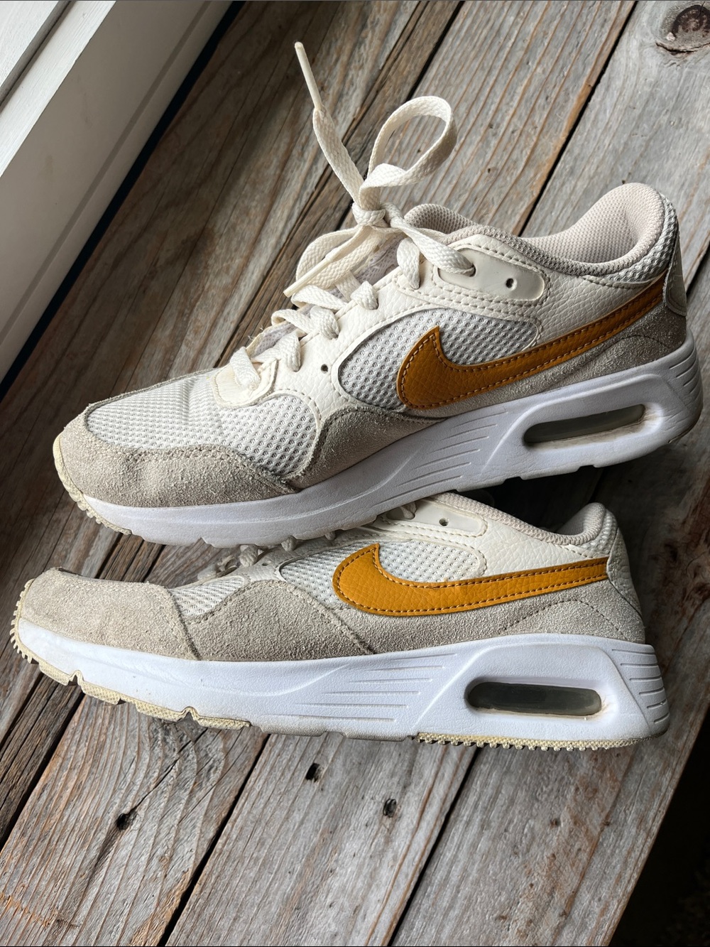 Nike Air Max SC Beige Gold Women’s Sneakers Size 7.5